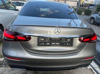 Mercedes-Benz E 220 2023 AMG LINE* ΣΕ ΑΡΙΣΤΗ ΚΑΤΑΣΤΑΣΗ*-thumb-4