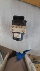 Μοναδα ABS FORD FOCUS 98-    98AG 2M110 CA