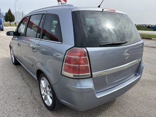 Opel Zafira 2008-thumb-3