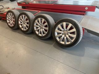 ΖΑΝΤΟΛΑΣΤΙΧΑ ΜΕΤΑΧΕΙΡΙΣΜΕΝΑ AUDI A3-A4-A5 ΓΝΗΣΙΕΣ 17ΑΡΕΣ