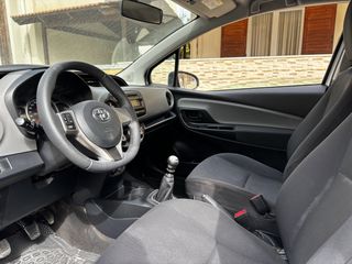 Toyota Yaris 2016 Van 1.4 D-4D-thumb-8