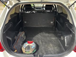 Toyota Yaris 2016 Van 1.4 D-4D-thumb-14