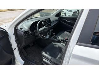 Hyundai i 30 2019 Tourer-thumb-8