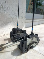 ΚΛΕΙΔΑΡΙΕΣ ΠΙΣΩ ΑΠΟ NISSAN NAVARA D40 06-10