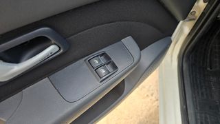Fiat Strada 2008-thumb-7