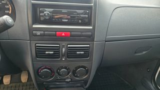 Fiat Strada 2008-thumb-9