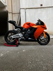 KTM RC-8 1190 2008-thumb-1