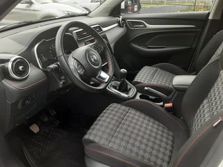 Mg ZS 2025 EXCLUSIVE-thumb-27