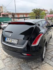 Lancia Delta 2009-thumb-4