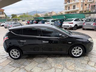Lancia Delta 2009-thumb-5