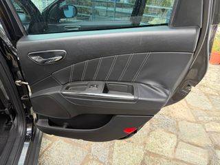 Lancia Delta 2009-thumb-19