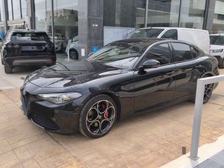 Alfa Romeo Giulia 2021 VELOCE Q4