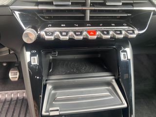 Peugeot 2008 2020 1.2cc - 131hp "GT LINE" ΜΕ BOOK SERVICE & EΓΓΥΗΣΗ-thumb-29
