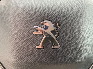 Peugeot 2008 2020 1.2cc - 131hp "GT LINE" ΜΕ BOOK SERVICE & EΓΓΥΗΣΗ-thumb-32