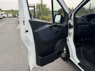 Opel Vivaro 2015-thumb-7