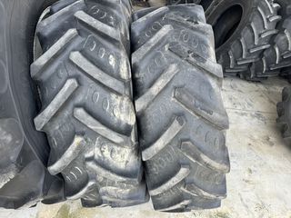 bkt 380/85/28-thumb-1