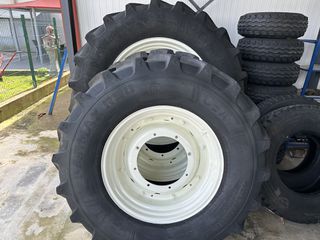 ζαντολαστικα nh case    ceat 520/85/42 420/85/30 τετραδα 4.000 ευρω