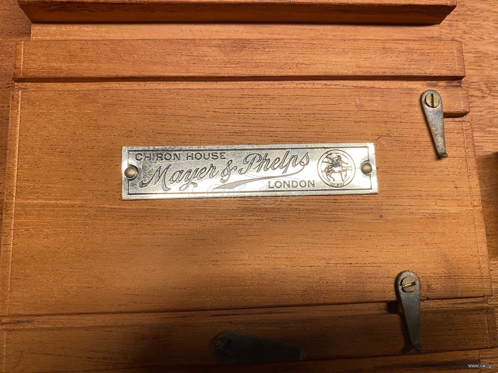 Κασετίνα εργαλείων ουρολόγου