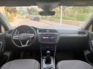 Volkswagen Tiguan 2021 TSI SPORT-thumb-29