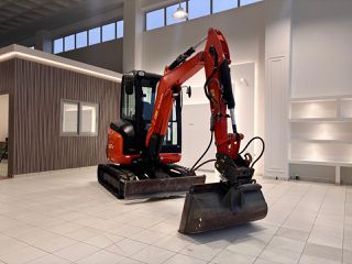 Εκσκαφάκι (διαβολάκι) Kubota 2020 U27-4-thumb-1