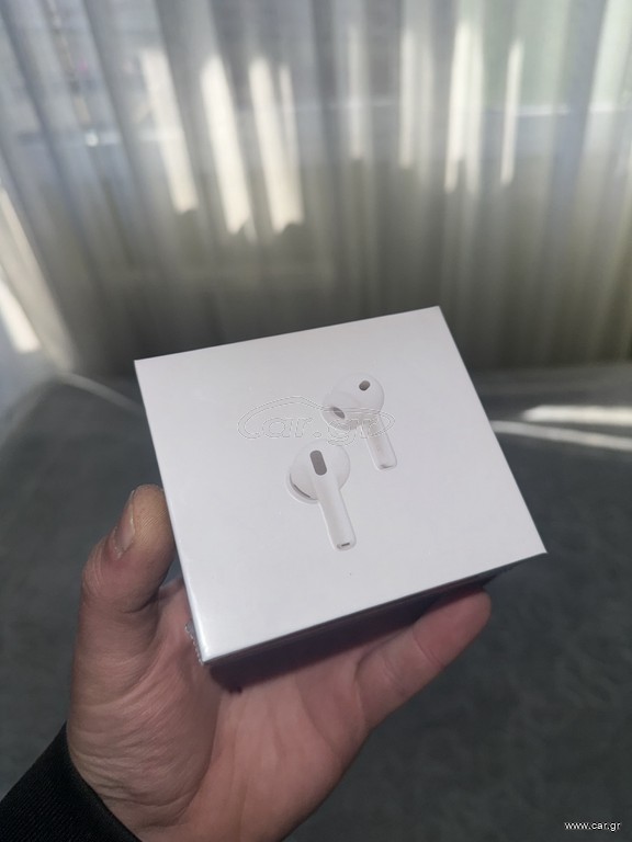 Apple AirPods Pro 3 με active noise cancellation