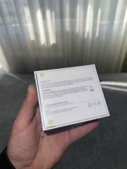 Apple AirPods Pro 3 με active noise cancellation-thumb-1