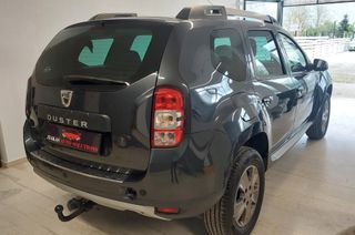 Dacia Duster 2015 Celebration 1.2 125hp Cruise Control-thumb-4