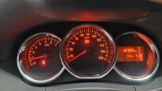 Dacia Duster 2015 Celebration 1.2 125hp Cruise Control-thumb-21