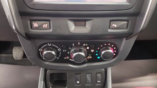 Dacia Duster 2015 Celebration 1.2 125hp Cruise Control-thumb-24