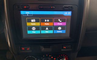 Dacia Duster 2015 Celebration 1.2 125hp Cruise Control-thumb-23