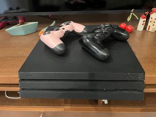 κονσολα ps 4 pro-thumb-2