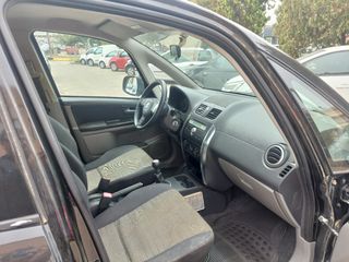 Suzuki SX4 2013 1.6 COMFORT 2WD-thumb-7
