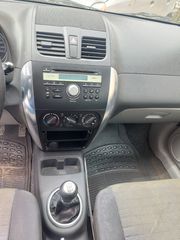Suzuki SX4 2013 1.6 COMFORT 2WD-thumb-13