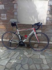 Δρόμου - Κούρσας Cube 2017 Peloton