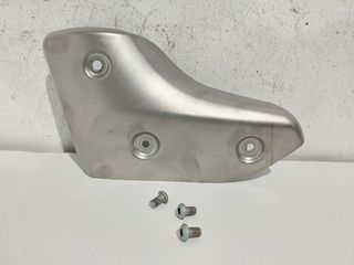 Τρίγωνο  καπάκι λαιμων εξάτμισης από YAMAHA TMAX 560 2020-26 (BC3-14738-00)