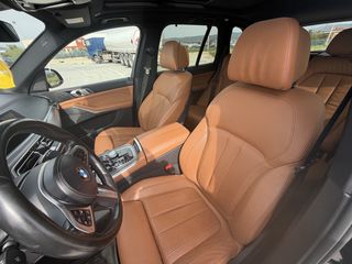 Bmw X5 M50 2019-thumb-12