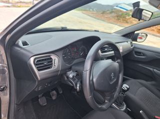 Peugeot 301 2022-thumb-9