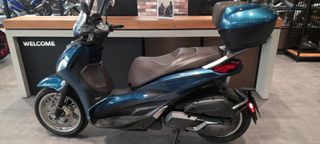 Piaggio Beverly 400 2023 ΑΠΟ ΜΕΓΑΛΟ SERVICE 40.000ΚΜ- NEAΤΙΜΗ 4.000!!!