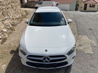 Mercedes-Benz A 180 2019 DIESEL AUTOMATO-thumb-2