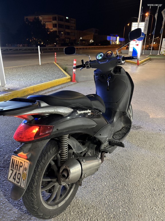 Piaggio Beverly 200 2004