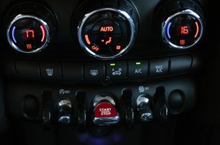 Mini Cooper D 2015 ΤΟ ΚΑΤΑΣΤΗΜΑ ΘΑ ΠΑΡΑΜΕΙΝΕΙ ΚΛΕΙΣΤΟ ΟΛΟ ΤΟΝ ΑΥΓΟΥΣΤΟ-thumb-25