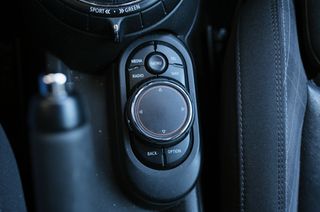 Mini Cooper D 2015 ΤΟ ΚΑΤΑΣΤΗΜΑ ΘΑ ΠΑΡΑΜΕΙΝΕΙ ΚΛΕΙΣΤΟ ΟΛΟ ΤΟΝ ΑΥΓΟΥΣΤΟ-thumb-22
