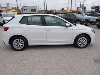 Skoda Fabia 2025 Selection 1.0 TSI 116 PS DSG7-thumb-3