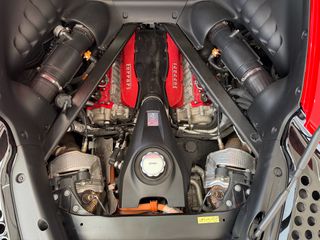 Ferrari SF90 2024 STRADALE-thumb-21