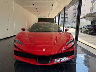 Ferrari SF90 2024 STRADALE