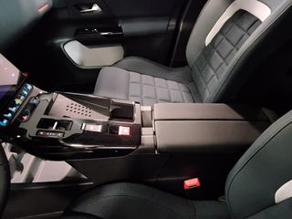 Citroen C5 Aircross 2026 Hybrid 145 PLUS-thumb-22