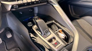 Peugeot 3008 2018 automatic-thumb-8