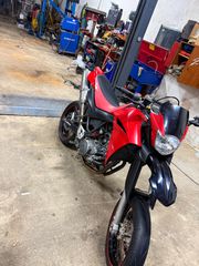 Yamaha XT 660X 2005 XT660X-thumb-6