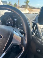 Ford Transit Courier 2017-thumb-17