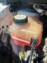 Ford Transit Courier 2017-thumb-21